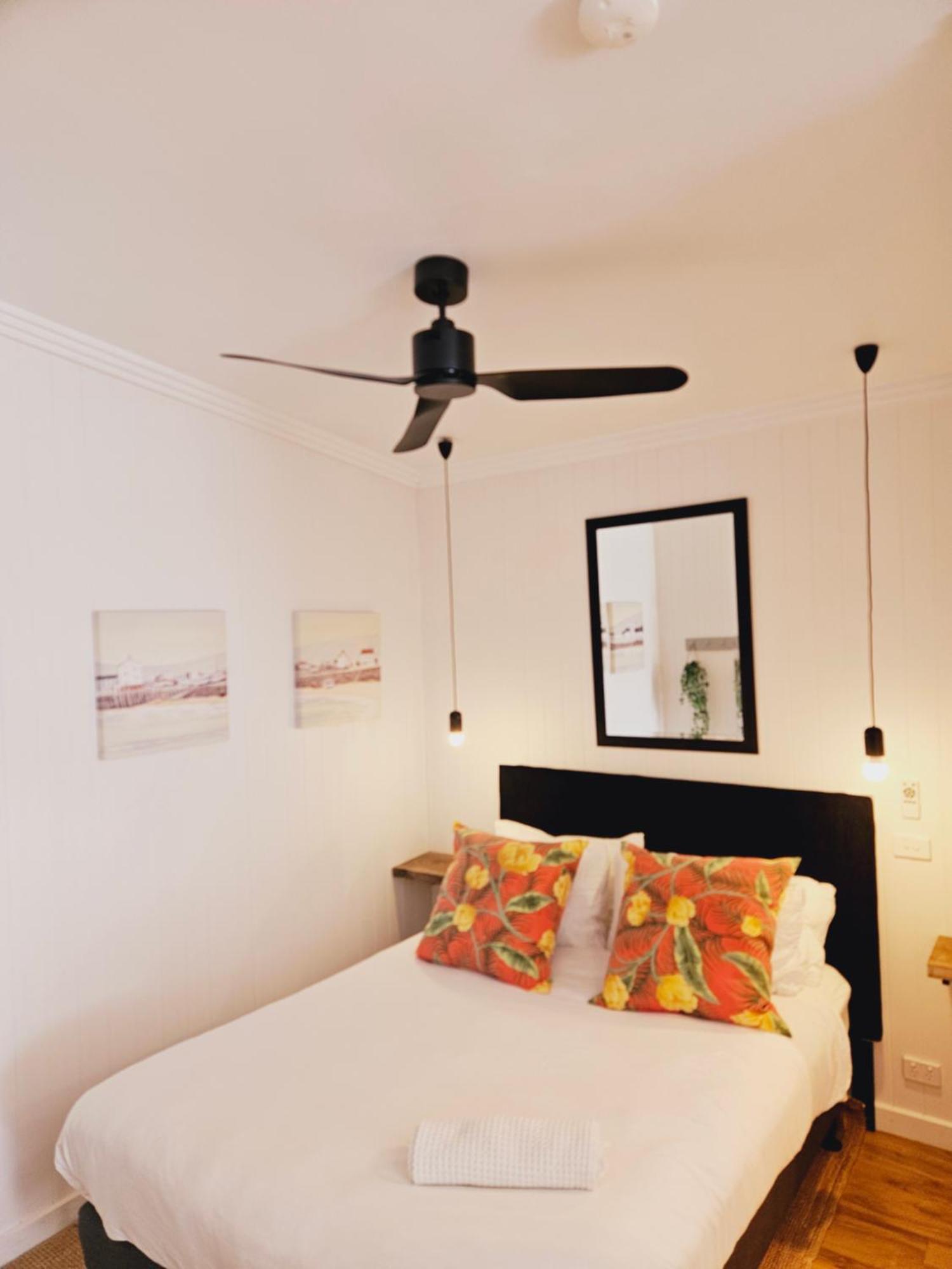 By The Seaside Hotell Mornington Exteriör bild