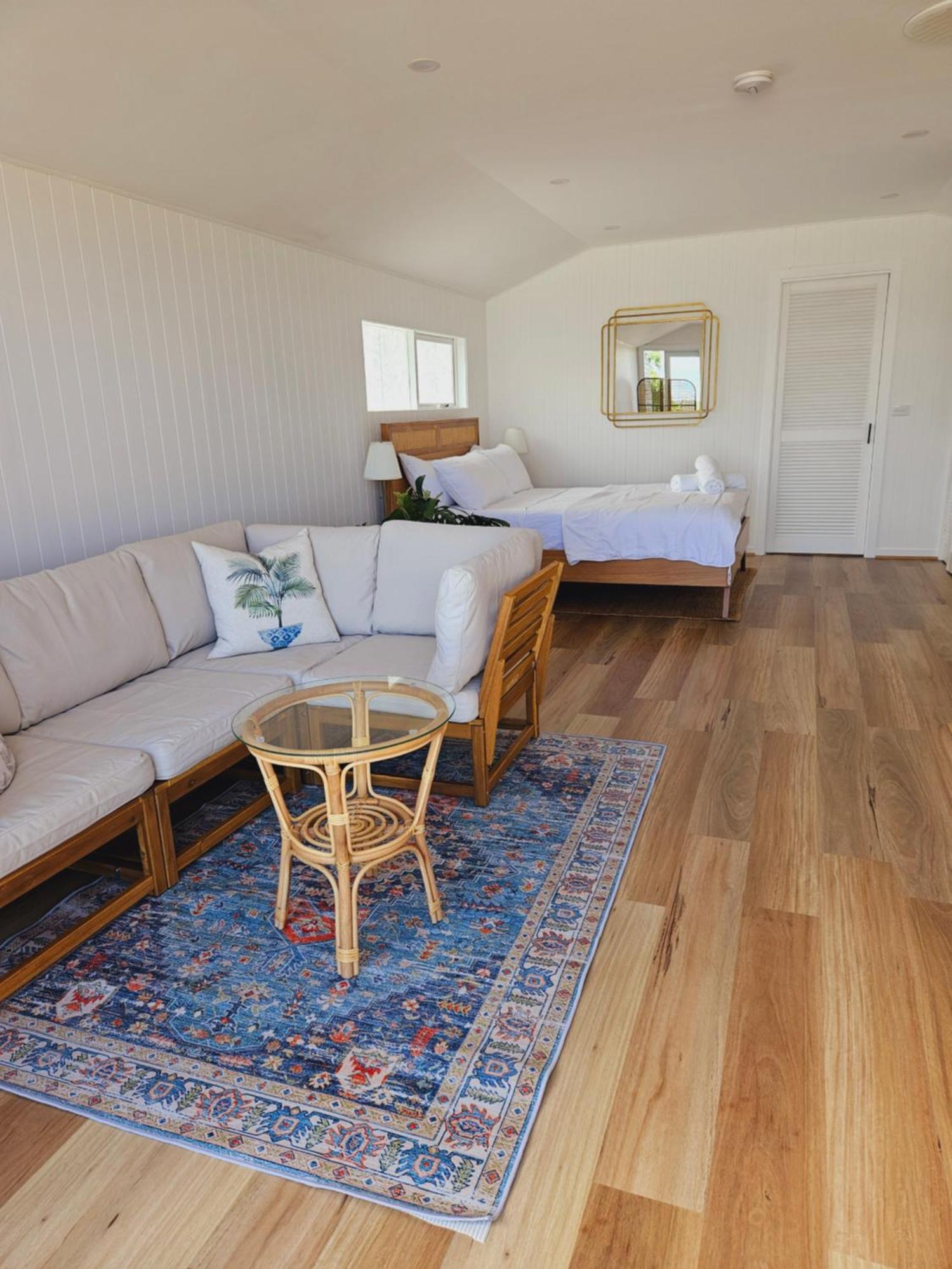 By The Seaside Hotell Mornington Exteriör bild