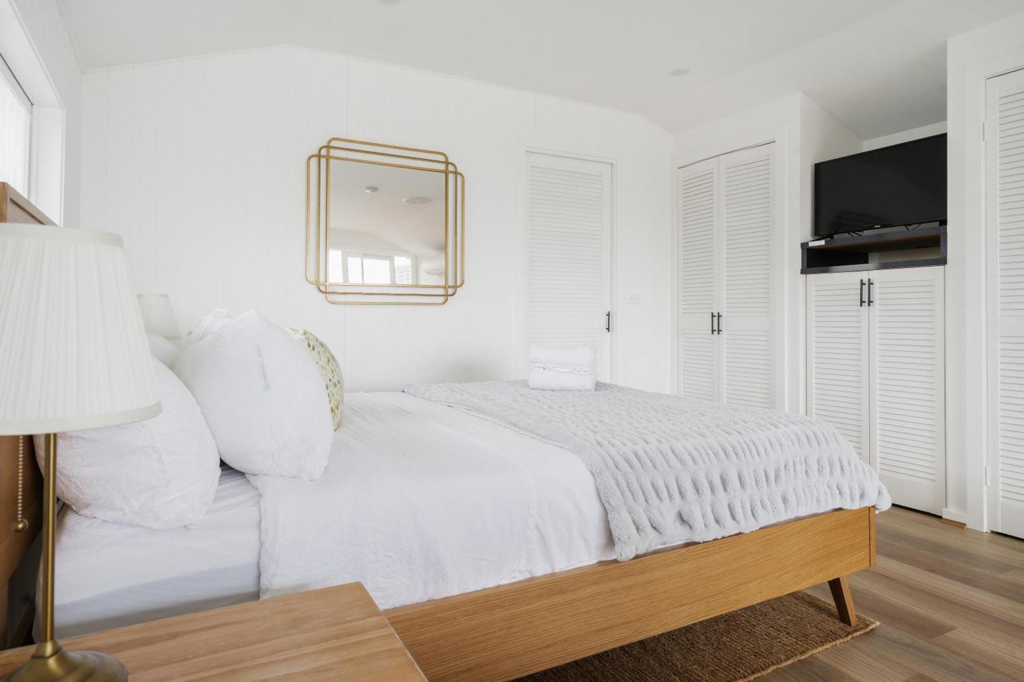 By The Seaside Hotell Mornington Exteriör bild